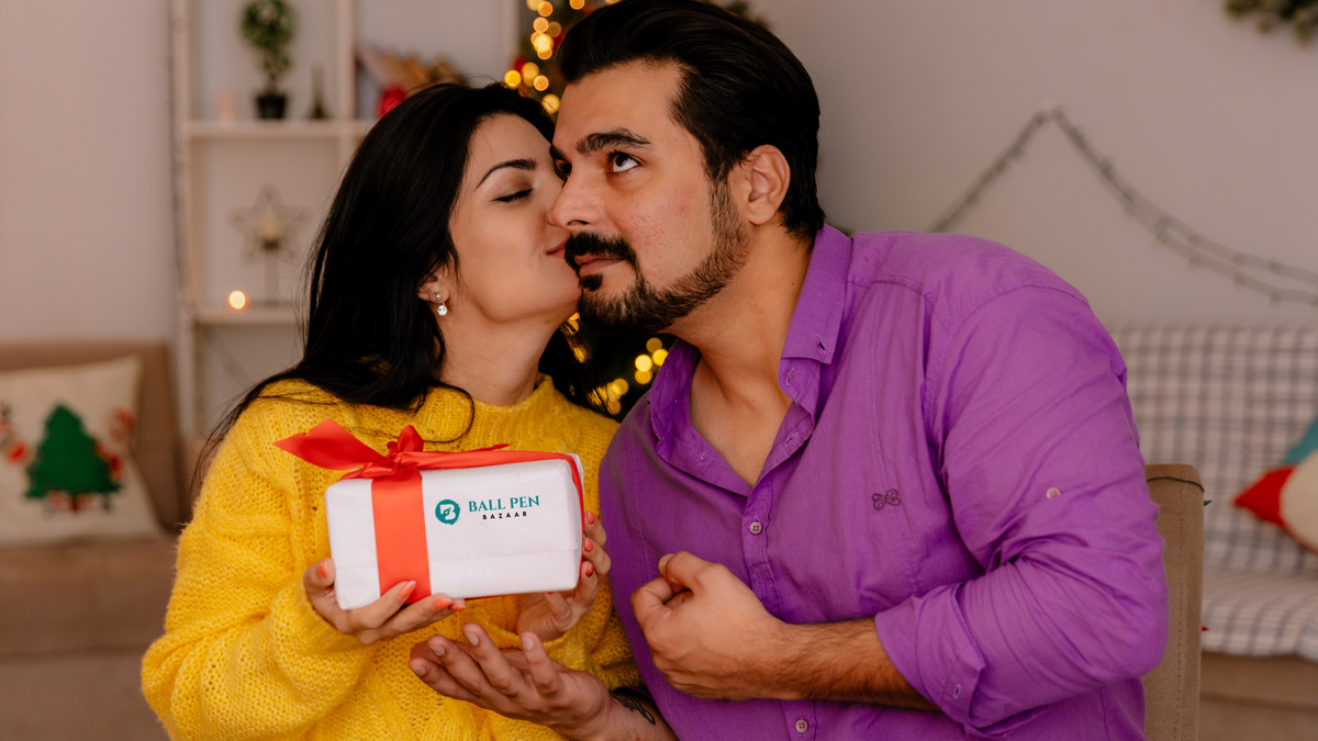 Chic & Classy Ball Pens – A Thoughtful Diwali Gift for Girlfriend