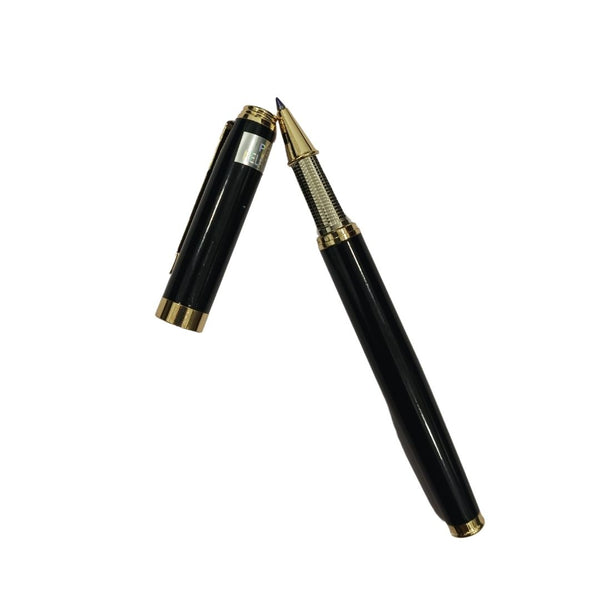 Black and Gold Pen – Openable Design for Sophisticated Writing