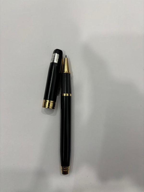 Metallic Black Color Body with Gold Clip – Openable mechanism ball pen that adds luxury to every note. Valentine Gift