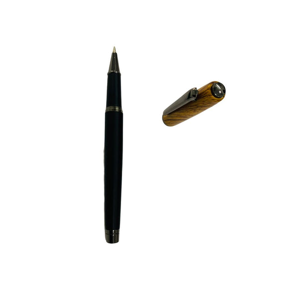 Wooden and black pen with openable design for natural elegance and refined writing.