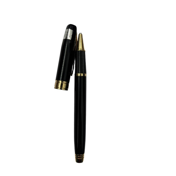 Metallic Black Color Body with Gold Clip – Openable mechanism ball pen that adds luxury to every note. Valentine Gift