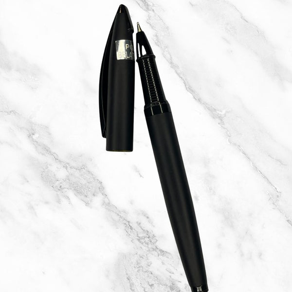 Matt Black Ball Pen with Glossy Black Grip – Blue Ink | BallPenBazaar