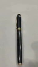 Premium Black and Gold Pen – Elegant Twist Design